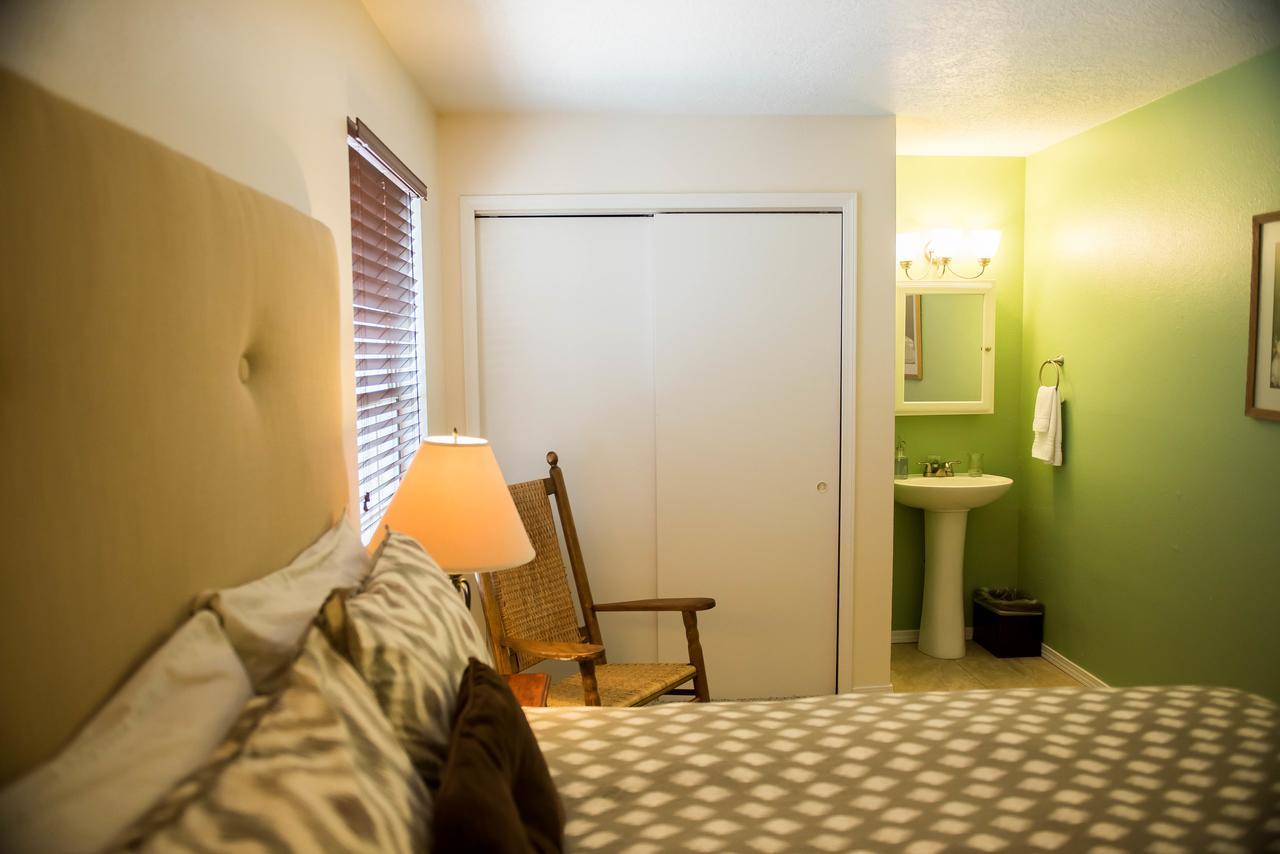 Bed & Breakfast El Cuervo Abq Guest Albuquerque